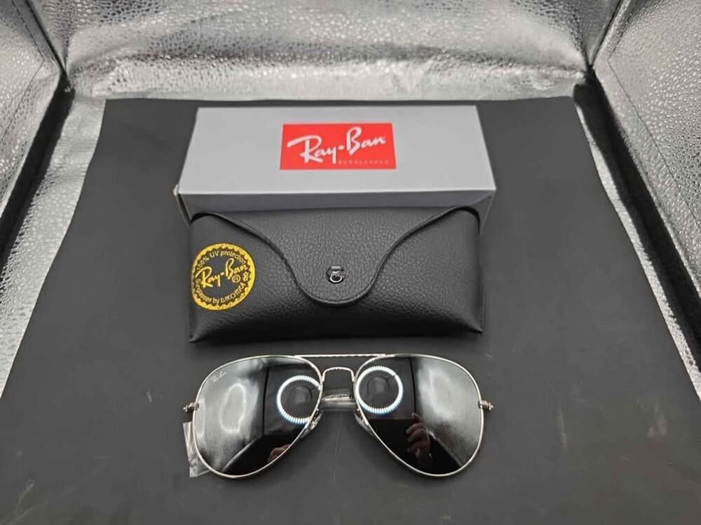 Ray-Ban RB3026 Aviator Gray Mirror Sunglasses Silver Frame 62mm Italy w/ Case